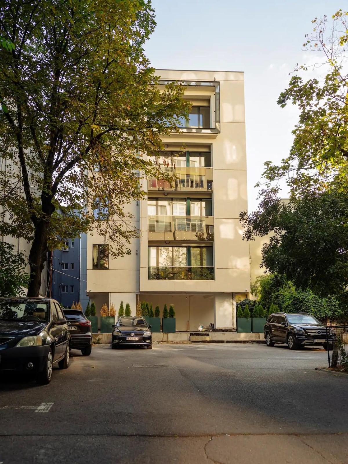 Apartament 22 - New Building & Parking *